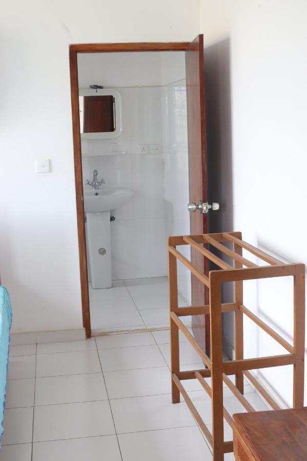 Long Beach Guest House Hikkaduwa Exterior foto