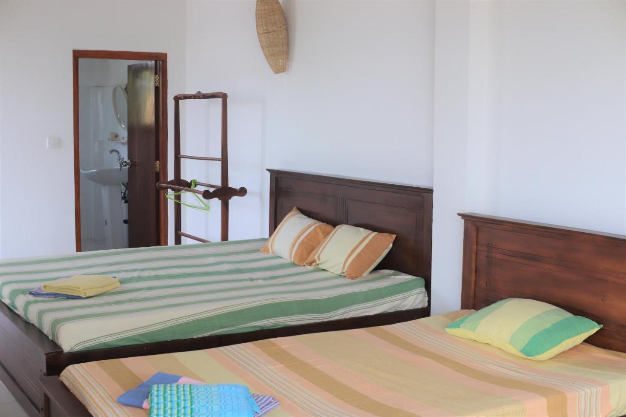 Long Beach Guest House Hikkaduwa Exterior foto